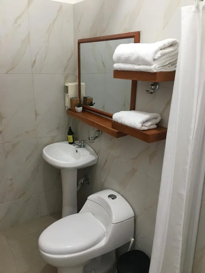 *** Hotel New Galapagos Hostelling Puerto Ayora  Ecuador