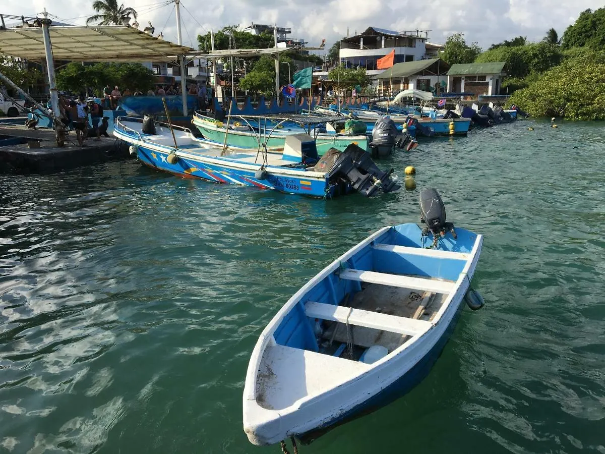 New Galapagos Hostelling Puerto Ayora  Ecuador